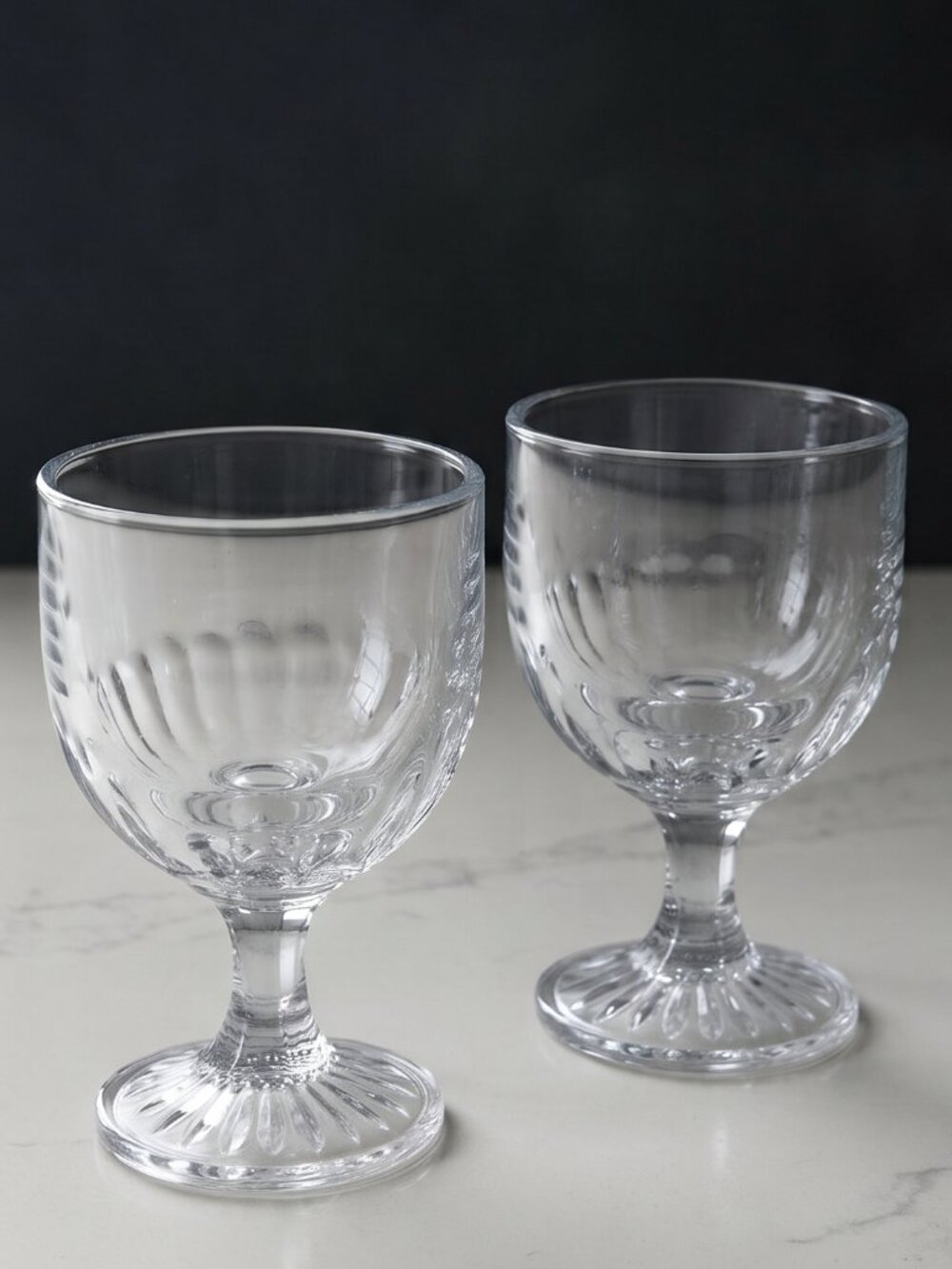 Set of 2 Vintage Clear Glass Goblets Footed Drinking Glasses 6" Chalices